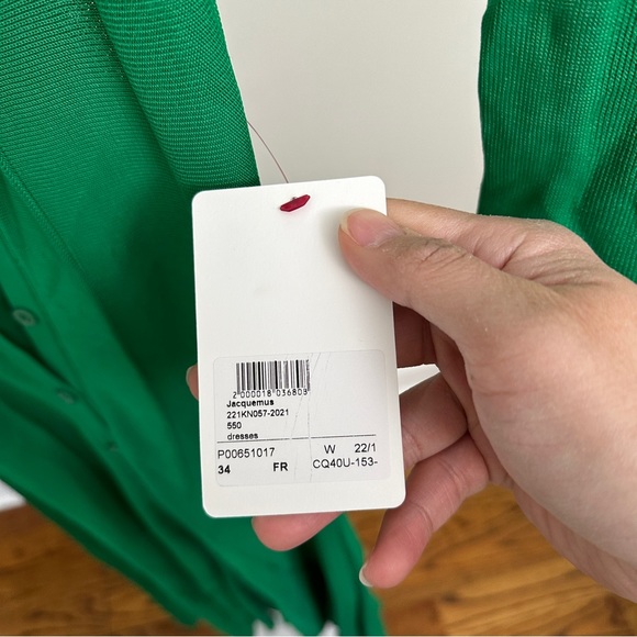 Jacquemus
ribbed-panel off-shoulder dress green size fr34- US 2. NWT - Picture 5 of 8